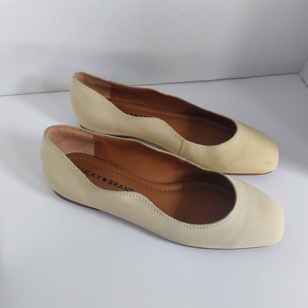 Lucky‎ Brand Dellie Ballet Flats Women's 6M Tan Suede Leather